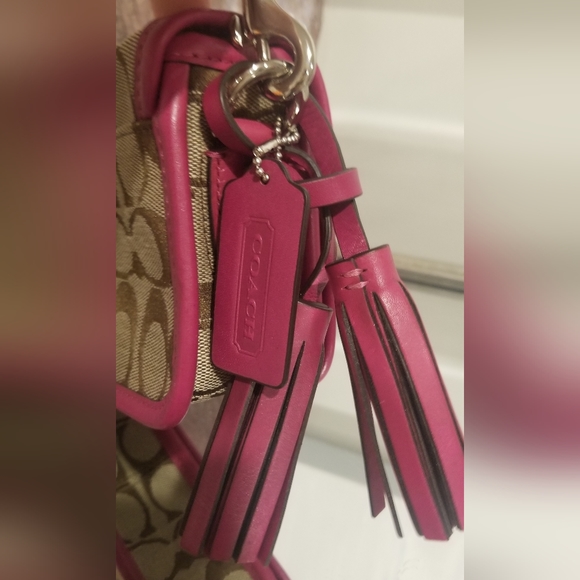 COACH Legacy Signature C Penny Crossbody - Picture 4 of 12